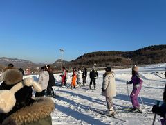 -济南卧虎山滑雪场
