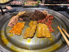 -赞酱川式烤肉(蜀都万达店)