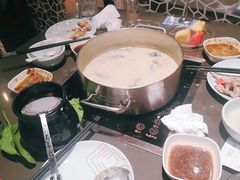 -捞王锅物料理(上海世茂广场店)