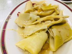 -金包里鸭肉ㄜˋ