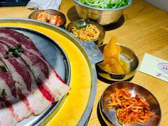 小菜-姜虎东白丁烤肉(恒隆广场店)