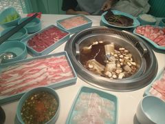 -季季红火锅(柳州城中万达二店)