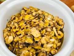 老姜炒仔鸡-恋拐子油爆虾·家常菜