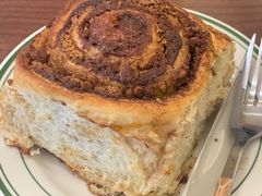 核桃肉桂卷-CHOCMONS巧克怪兽(屏风街店)