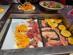 -张牌牌·东北烤肉小吃市集(金楠天街店)
