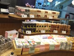 零售区-荷家面包生日蛋糕(大渡口万达广场店)