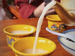 -塔洛藏餐吧(香格里拉古城店)