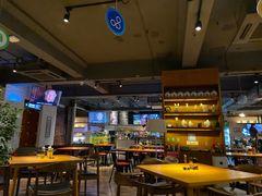 大堂-JINNS锦时 steak&pizza(浸信会礼拜堂旧址店)