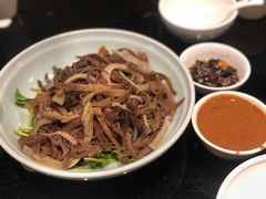-皇城根·烤鸭·鱼头·家常菜(欧亚大观乐活城店)