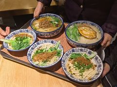 -龙抄手食府(浣花北路店)