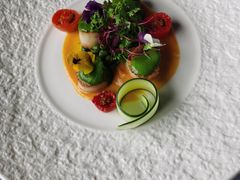 轻煎扇贝王配香草酱-Kathleen's Waitan 凯圣琳江景西餐厅(外滩店)