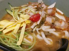 黄金脆皮猪五花面-陳八两面家(滨江天街店)