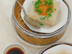 香煎腊味萝卜糕-凤凰楼酒家·粤宴点心(华强北店)