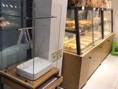 面包甜点陈列柜-桂新园面包生日蛋糕(瑞安万松店)