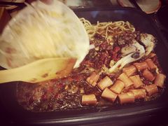 -川渝窈妹纸包鱼·齐齐哈尔烤肉