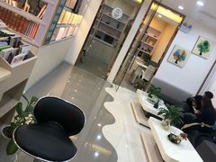 -维乐口腔·埃齐门诊(静安店)