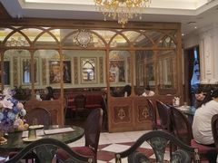 -秘密旅行Bonjour(黑金冠 江南西店)