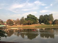-Paak Dang Riverside 红嘴河畔餐厅