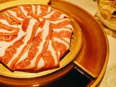 -猪啊牛呀羊啊铜盘烤肉(正大广场店)