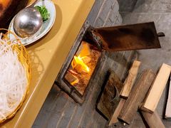 -万里闯关东铁锅炖菜馆(高新旗舰店)