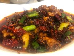 宫保鸡丁-黔城故事(虎峰别墅店)
