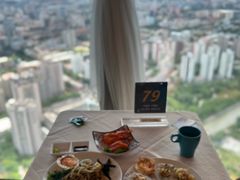 -中央电视塔旋转餐厅