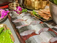 -围炉肉舍丹东海鲜烤肉·烤活鳗(步行街店)