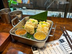 -银米·云南传统过桥米线(双廊黑金冠店)