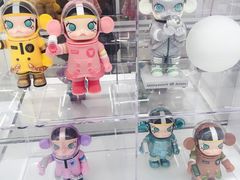 -泡泡玛特POPMART(侨福芳草地店)
