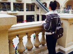 -王府井奥莱临潼小镇(临潼店)