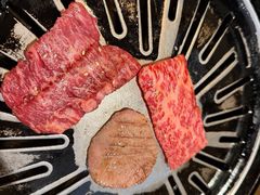 -炼火烤肉店