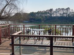 -上海怡沁园度假酒店