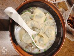 菜肉馄饨-佬泰丰斋· 乌镇茶食餐厅