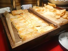 -君来湖滨饭店·玫瑰园