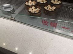 精制顶黄加蟹小笼包-迎桂馒头店(博爱路店)