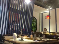 大堂-尚尚仙·酸汤猪手·猪肚鸡火锅(华联万柳购物中心店)