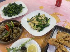 -鑫悦楼煎蟹·16年海鲜大排档