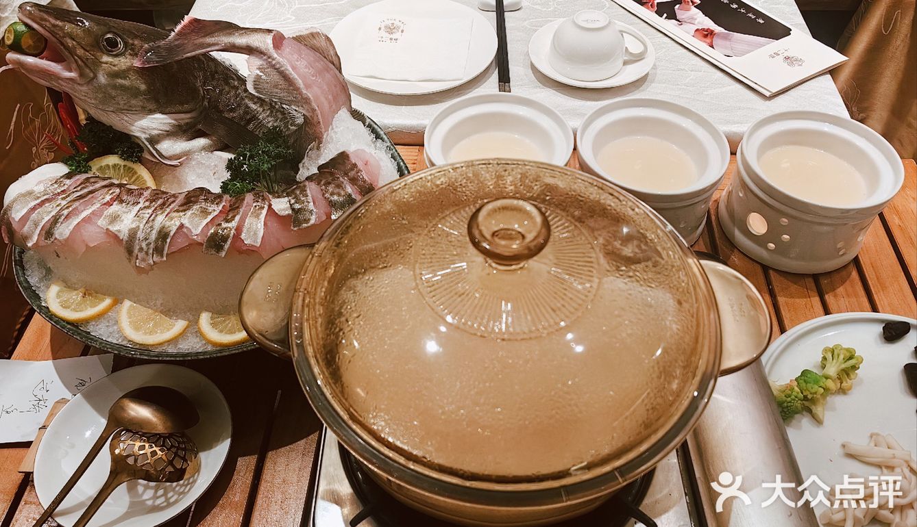 青岛:十二粤味（粤菜）