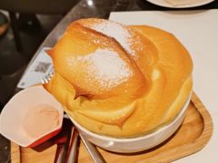 -港丽餐厅(高德置地店)