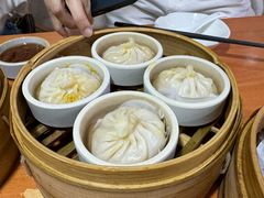 -莱莱小笼·乔艾
