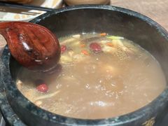 -蘑界·野生菌火锅(深业上城店)