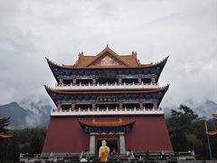 -三塔倒影公园