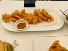 金牌脆皮虾-品海楼·大连海胆锅贴馆(东港店)