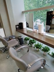 -变画·发型STUDIO