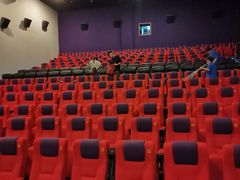 -武汉华夏国际影城(鲁广店)