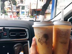 -喜茶(东莞雍华庭店)