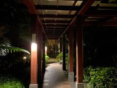 -三亚湾海居铂尔曼度假酒店