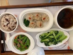 -莉泽月子中心(凯旋江景店)