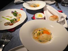 -弦月窗LUNETTE BY AMANDA(复兴路店)