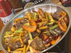 -圣夜东北菜烧烤·夜宵·小龙虾(胥江路店)